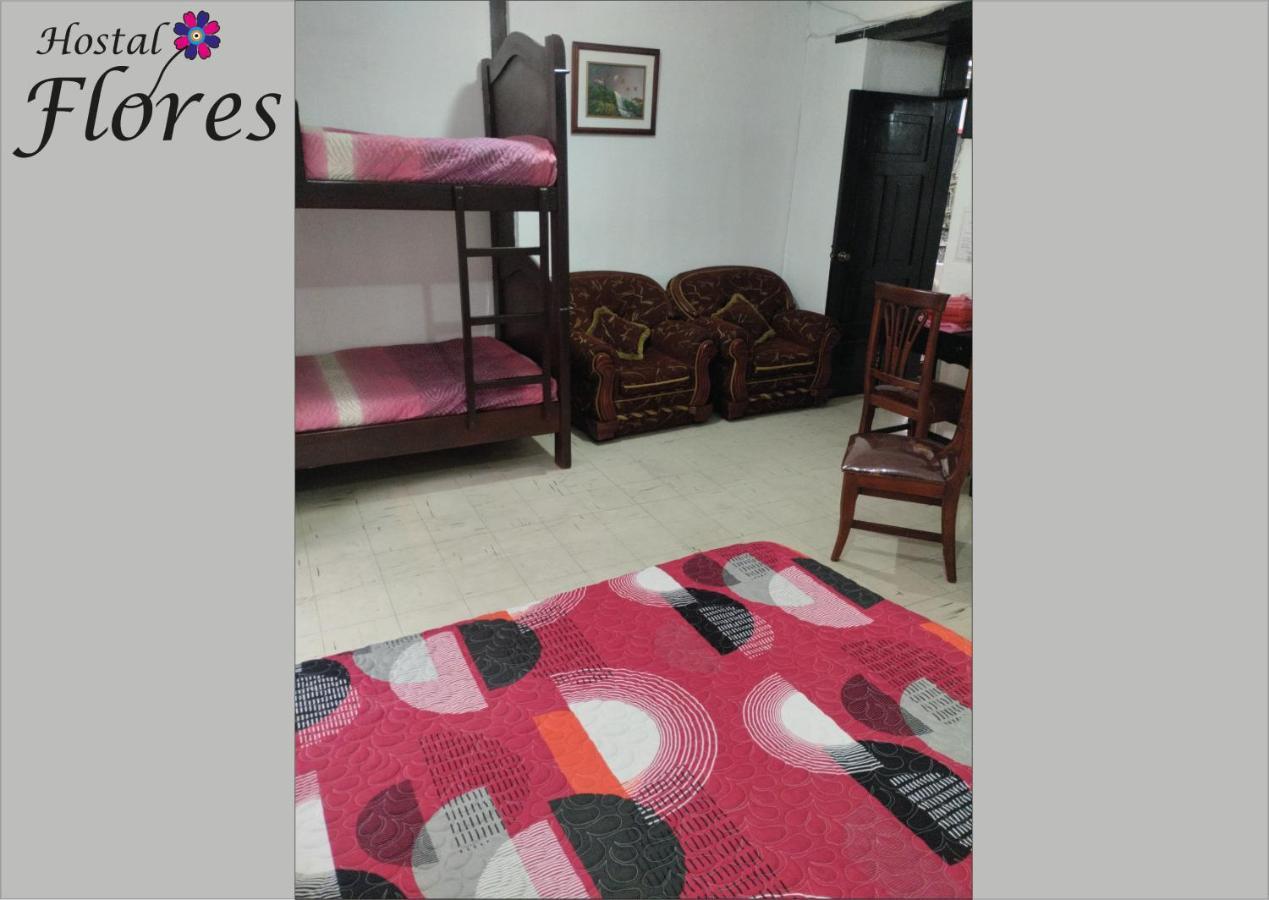 Hostal Flores Quito Bagian luar foto