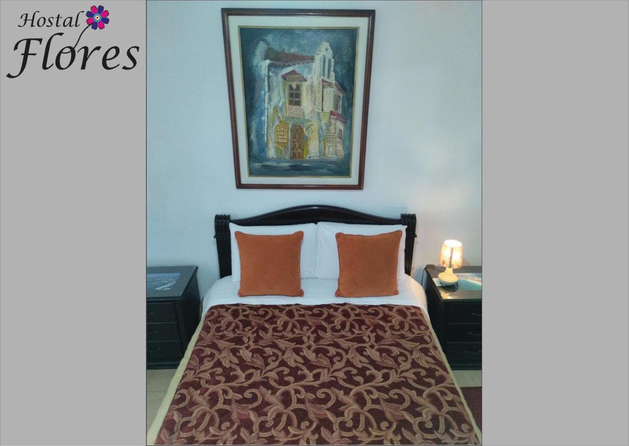 Hostal Flores Quito Bagian luar foto