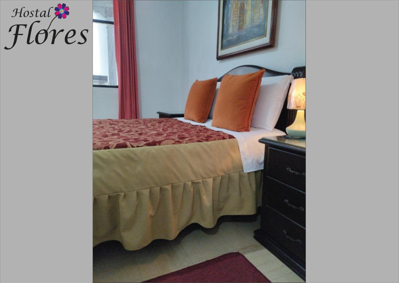 Hostal Flores Quito Bagian luar foto