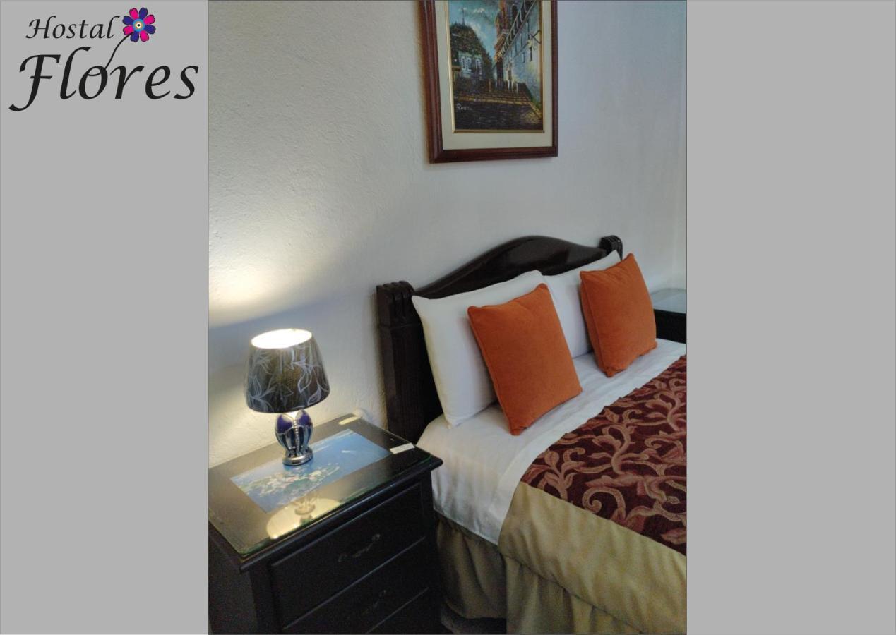 Hostal Flores Quito Bagian luar foto