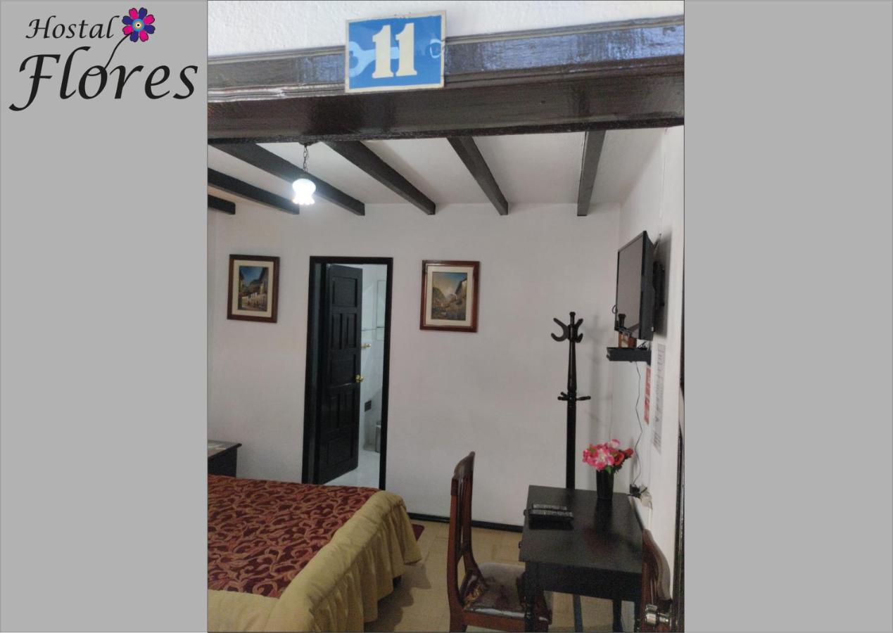 Hostal Flores Quito Bagian luar foto