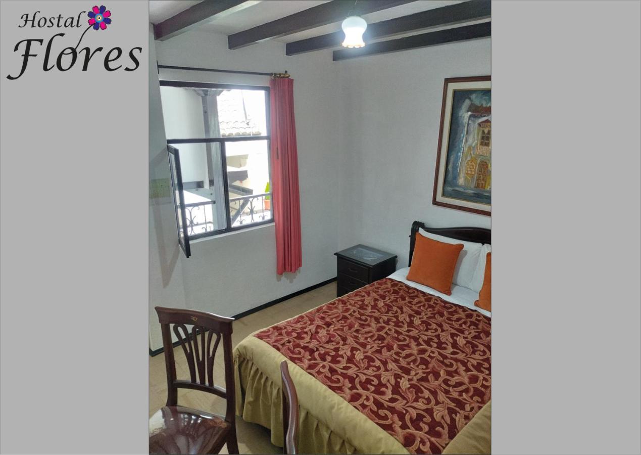 Hostal Flores Quito Bagian luar foto